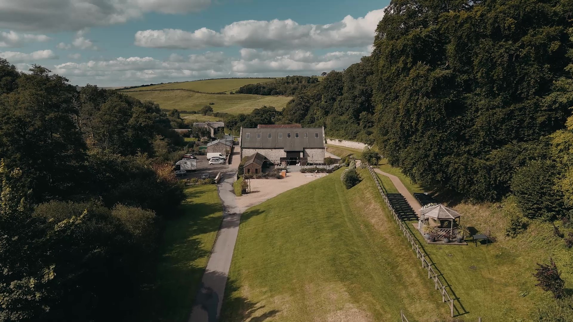 edding videographer capturing a Dorset countryside wedding with natural lighting